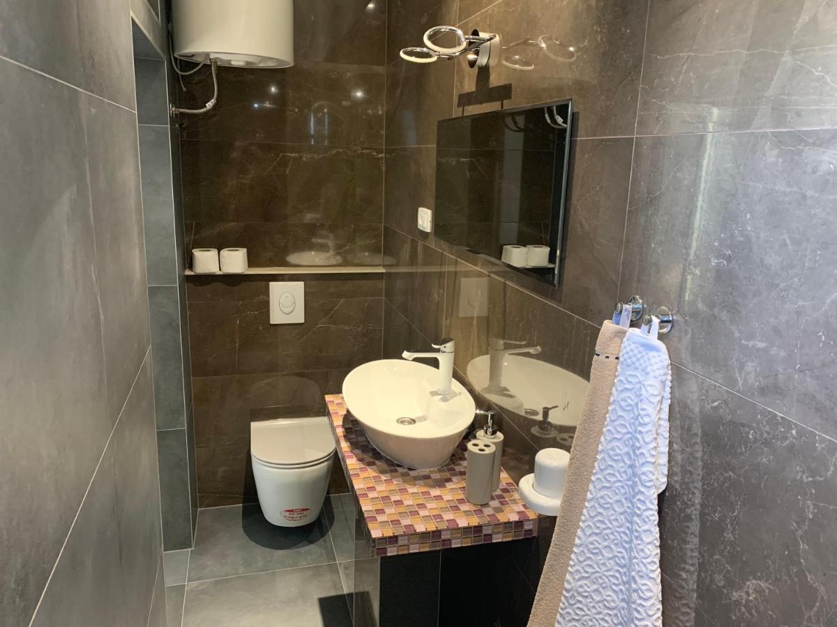 Sunrise Luxury Apartments - U2Adria Dugi Rat Eksteriør bilde